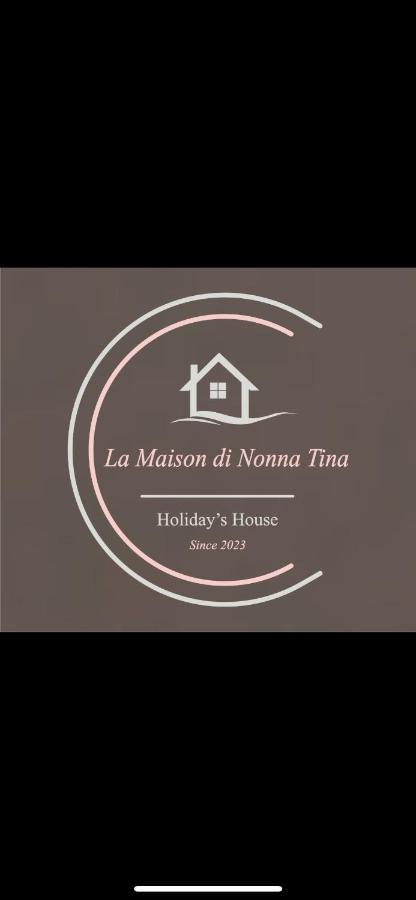 נאפולי La Maison Di Nonna Tina - Panoramic Suite מראה חיצוני תמונה